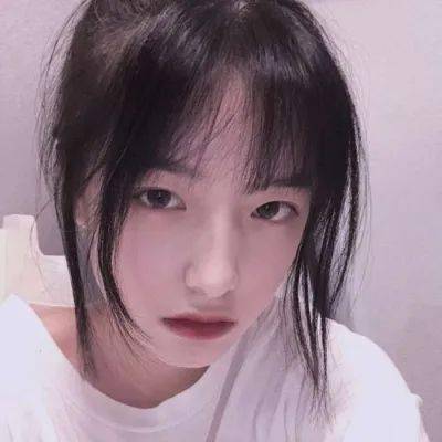 01版 -韩正会见俄罗斯总统普京